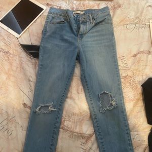 Levis Jeans Size 27
